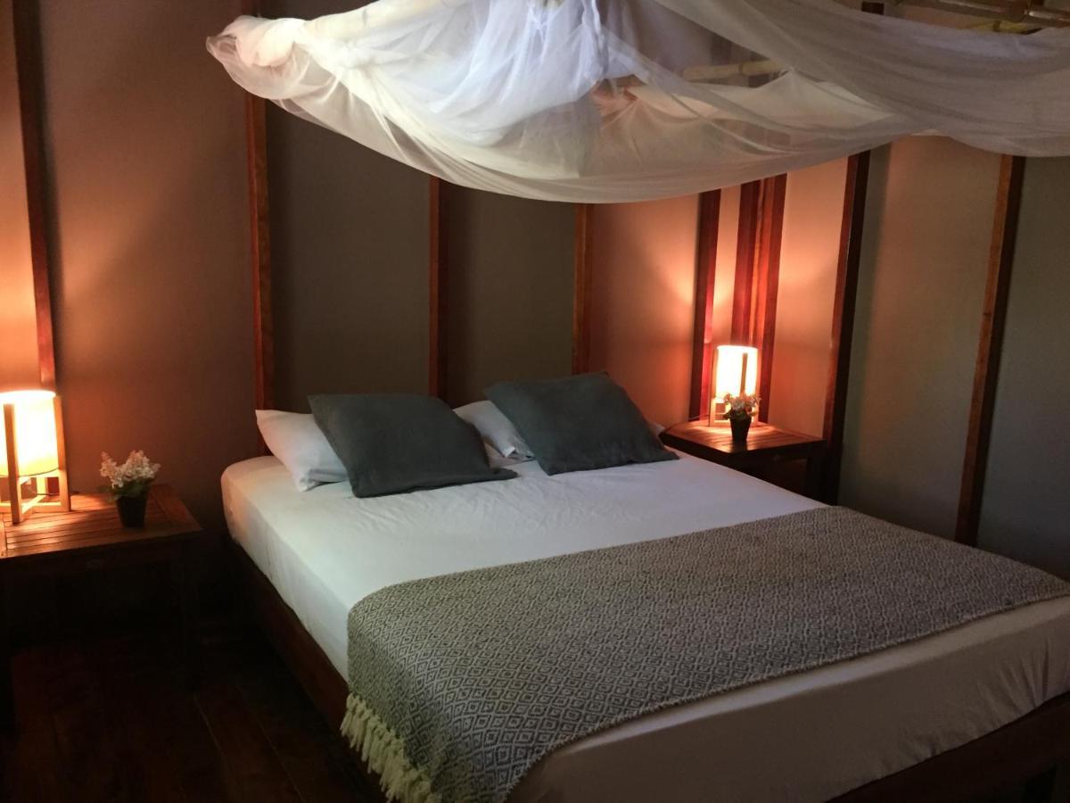 Hotel Luz De Luna Playa Santa Teresa  Exteriör bild